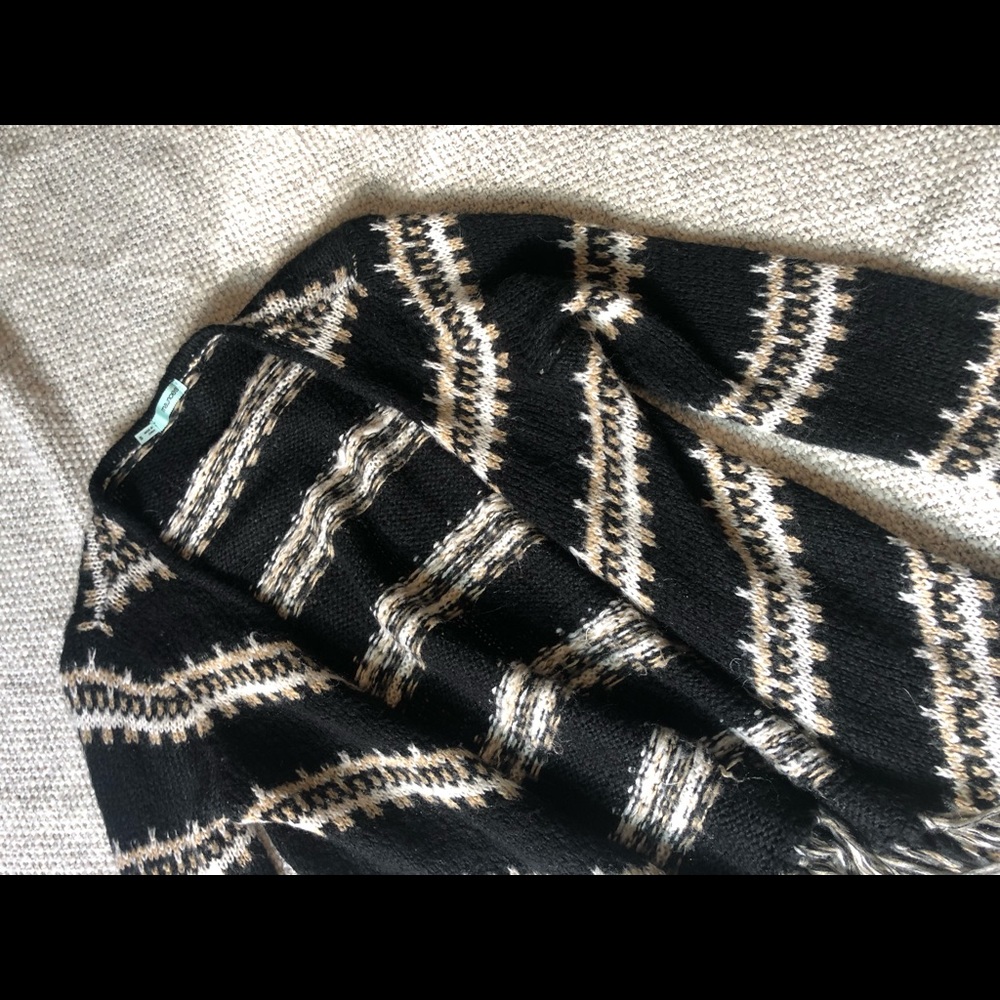 Neutral Fringe Cardigan